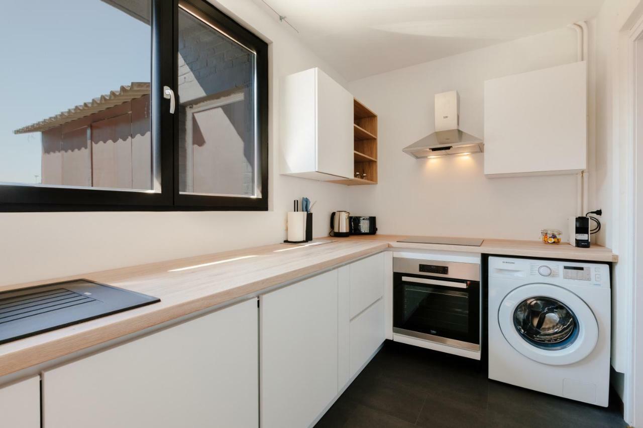 Luxury Apart' Mons City Center With Terrace Apartment ภายนอก รูปภาพ
