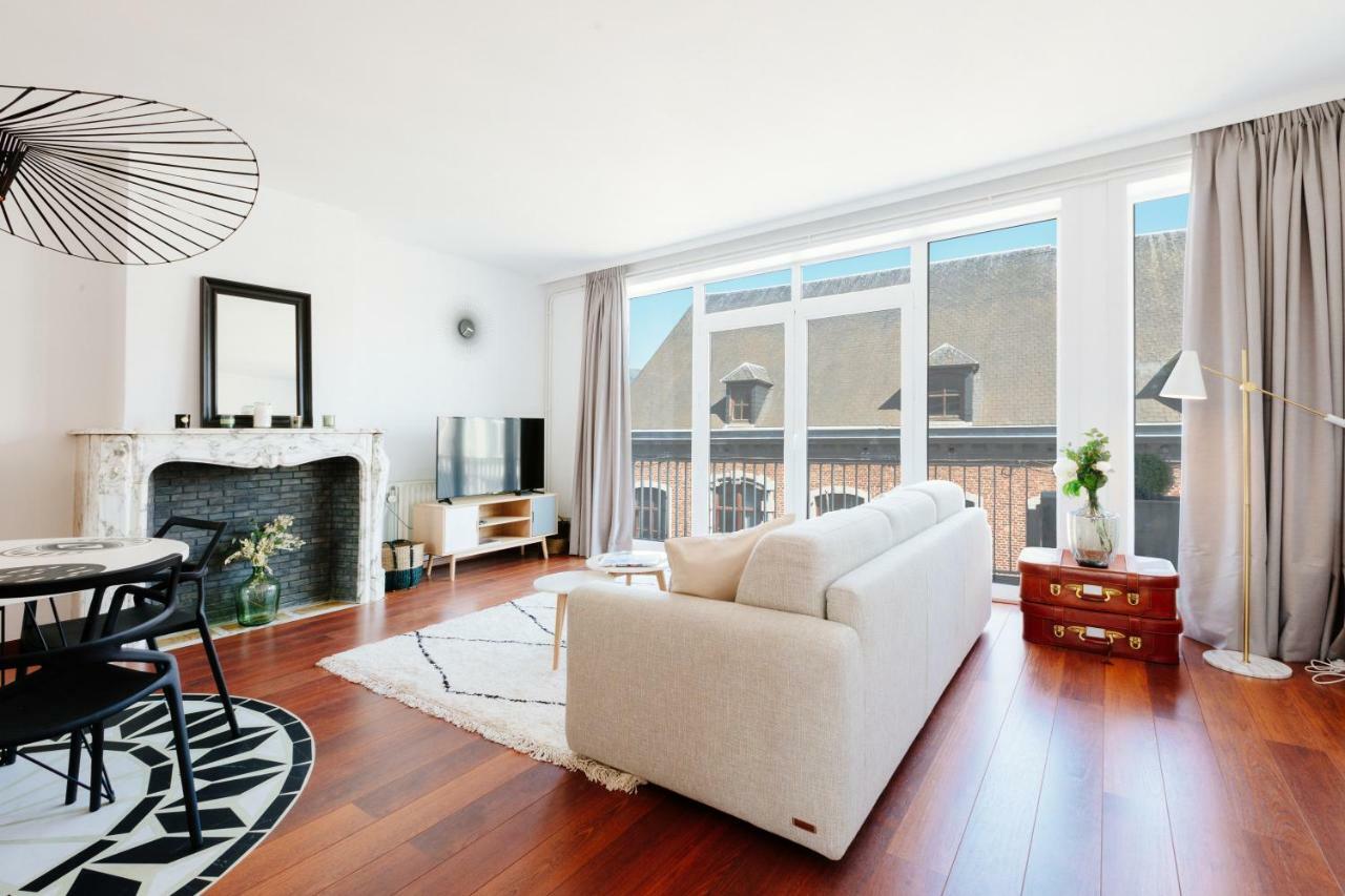 Luxury Apart' Mons City Center With Terrace Apartment ภายนอก รูปภาพ