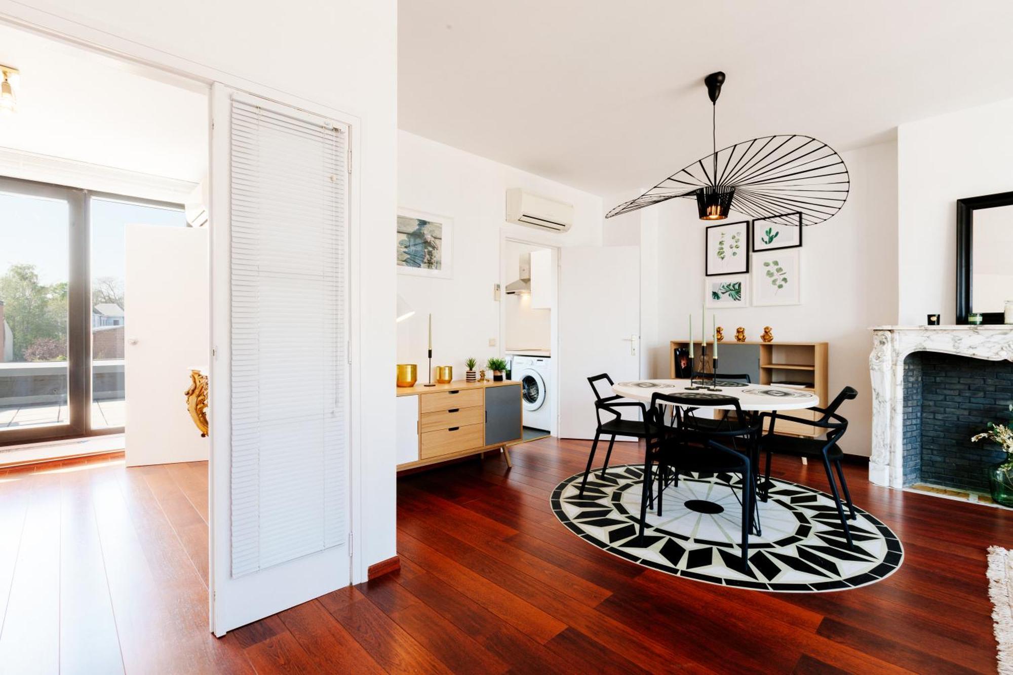 Luxury Apart' Mons City Center With Terrace Apartment ภายนอก รูปภาพ